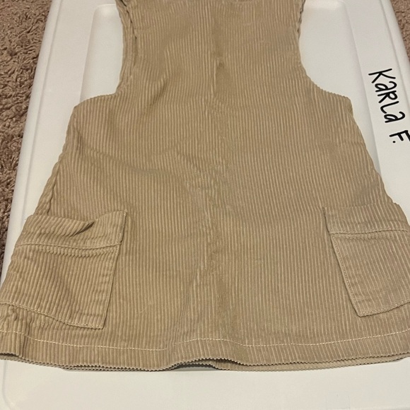Corduroy 2T - Picture 2 of 4